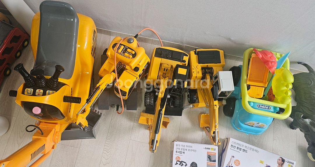 포크레인장난감 일괄 cat 타요 등등등 일괄 팝니다--4