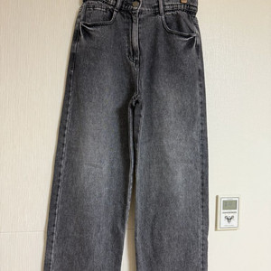 구호 24년 8월제품 청바지 데님 2사이즈