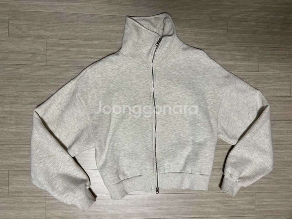 기모 크롭 집업 (새상품)--2