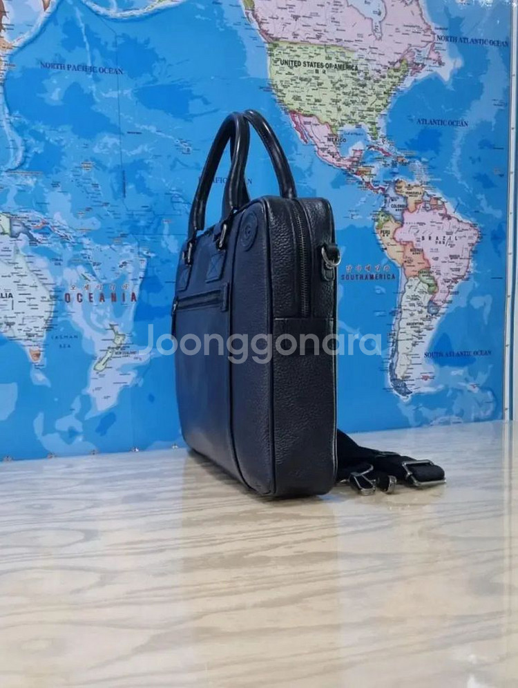 이태리.아테스토니 서류가방.브리프케이스.천연소가죽(거의--5