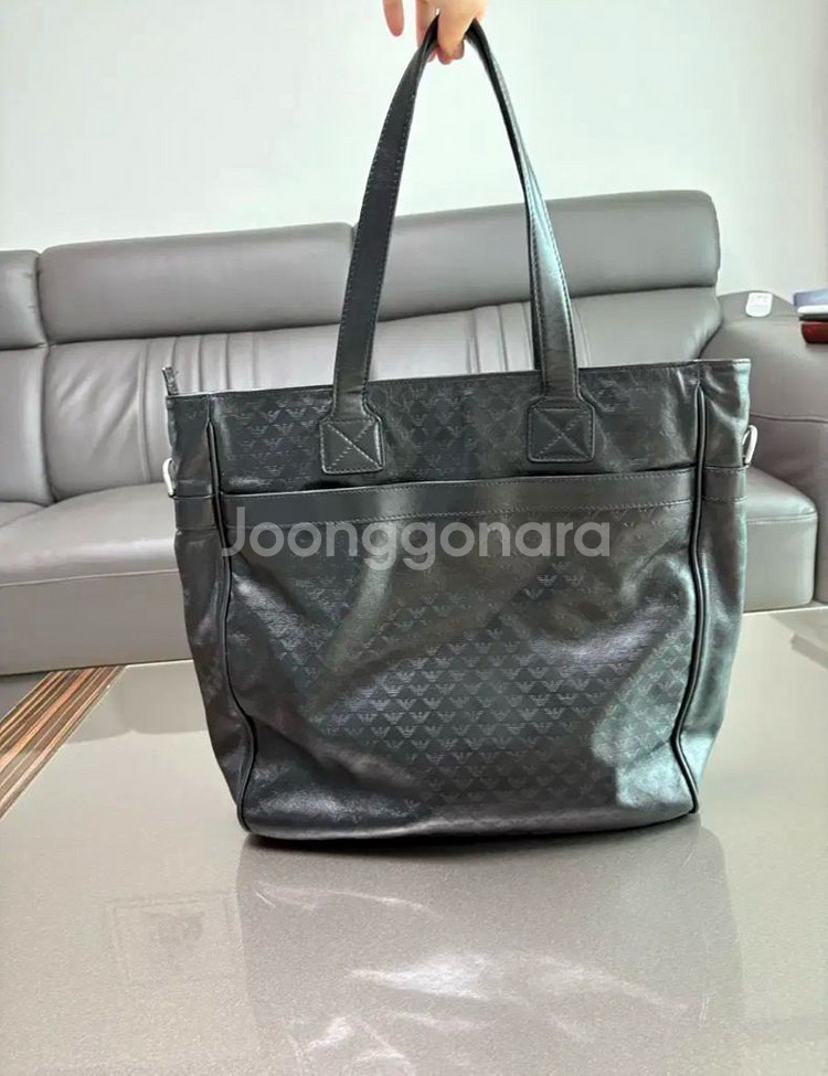 엠포리오 아르마니 빅토트백.올소가죽(블랙.매우가벼움--2