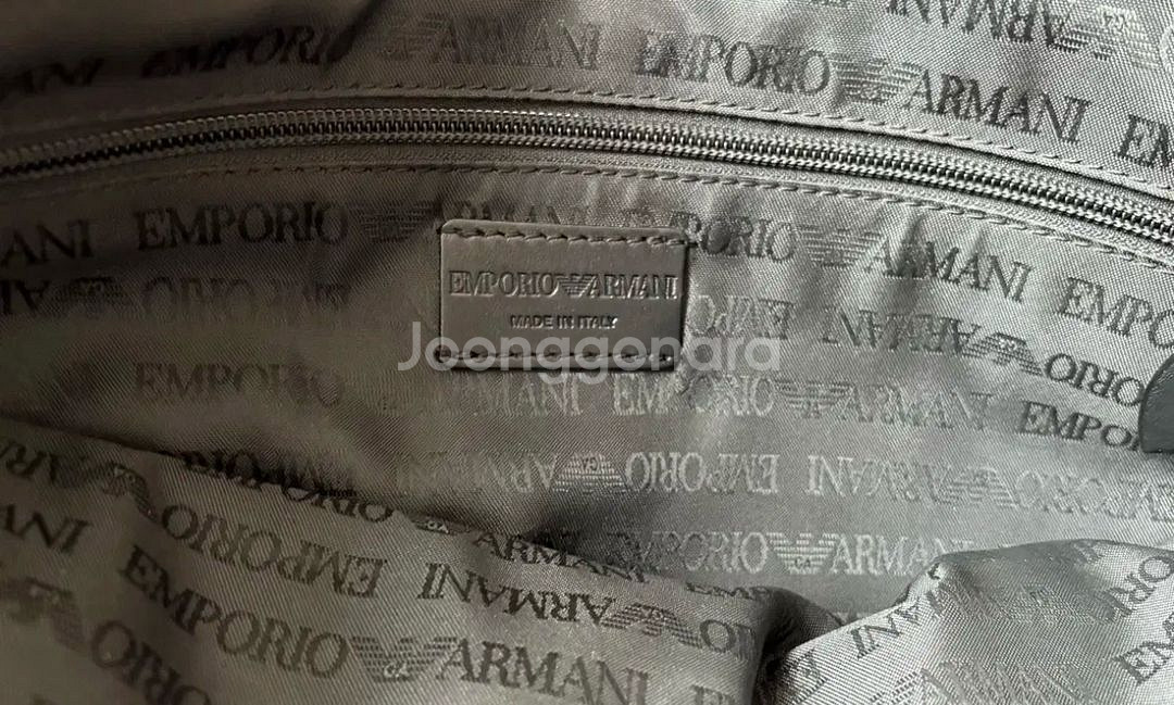 엠포리오 아르마니 빅토트백.올소가죽(블랙.매우가벼움--7