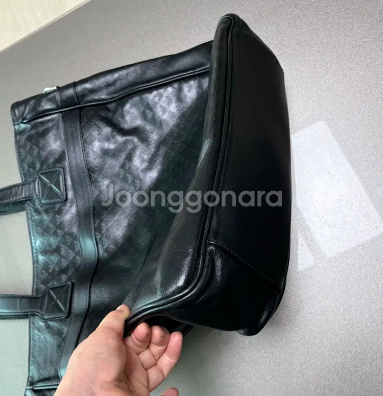 엠포리오 아르마니 빅토트백.올소가죽(블랙.매우가벼움--4