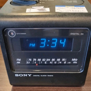 SONY 소니 디지털 알람시계 라디오 ICF-C11