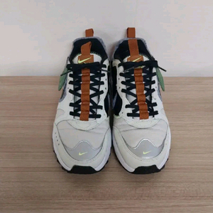 남성 나이키 아쓰마 트레인 파슬토니 운동화 (285)