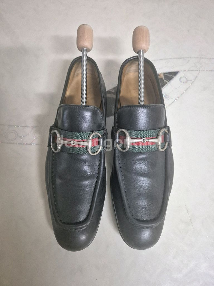 구찌 홀스빗 로퍼 블랙 41사이즈--0