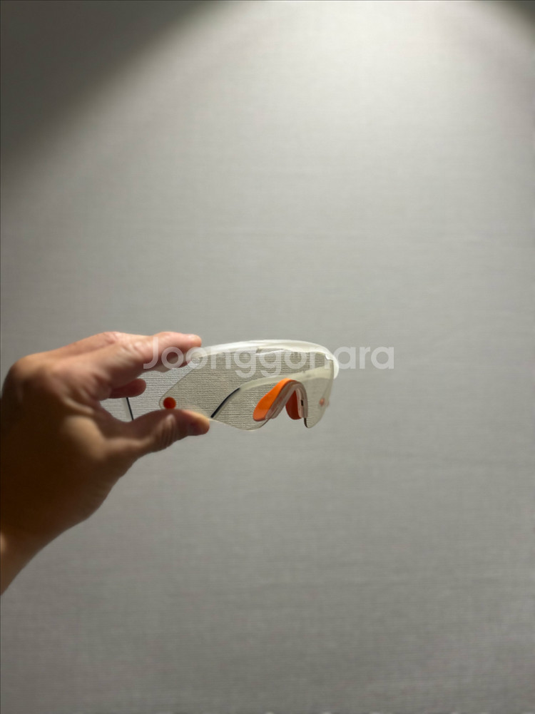 알바옵틱스 만트라 울트라(화이트/로켓미러변색) 선글라스--1