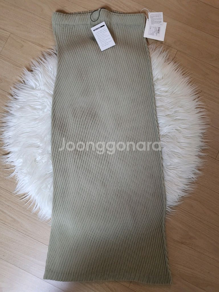 이세이미야케 스커트 롬버스 플리츠 스커트 애쉬 베이지--1