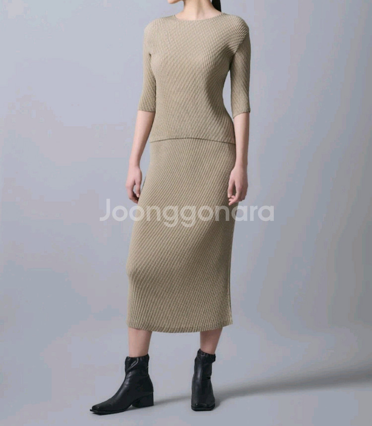 이세이미야케 스커트 롬버스 플리츠 스커트 애쉬 베이지--7