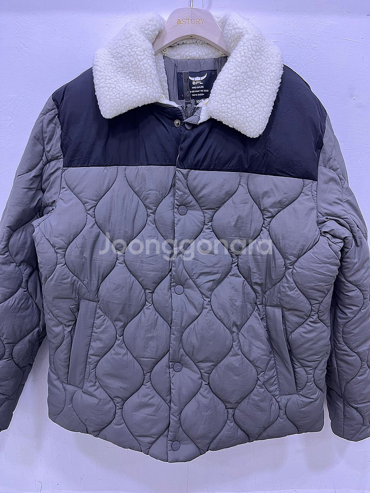 버팔로 양털배색 패딩점퍼 (웰론소재)--1