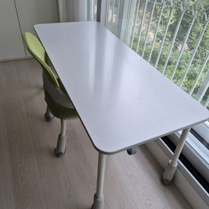 생활지음 높이조절 제미니 의자.책상 셋트.