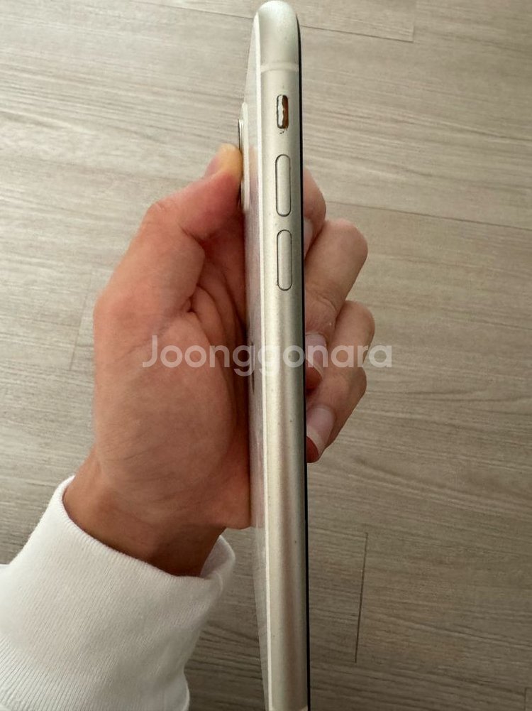 아이폰11 64GB 화이트 공기계--9