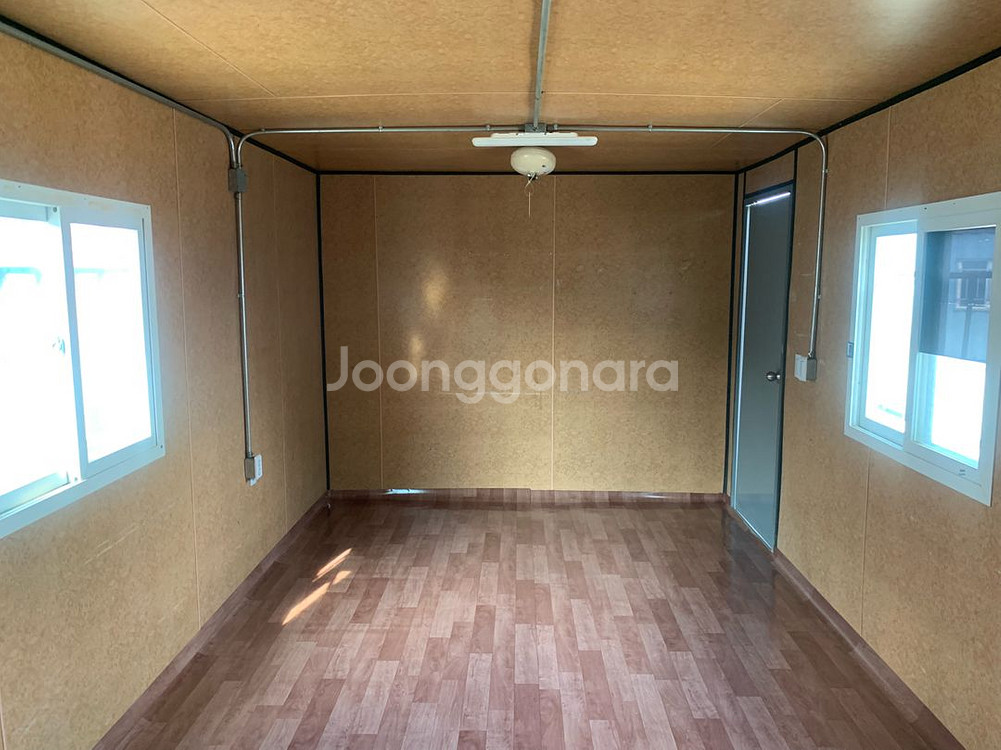 중고컨테이너 3*6 강관배관,에어컨포함--2
