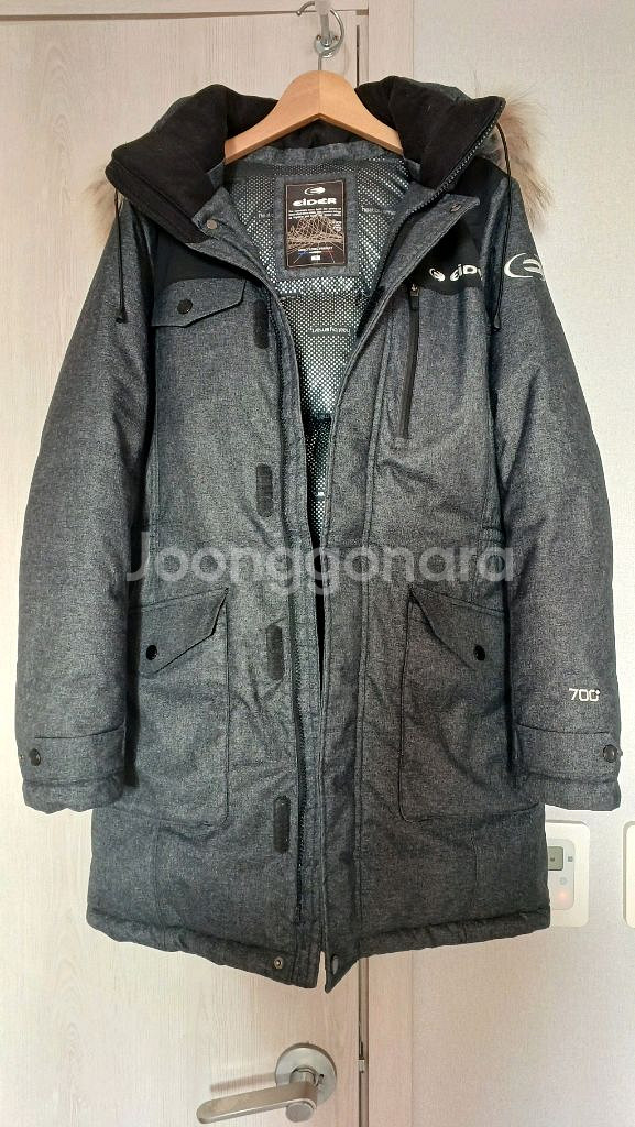 아이더 롱패딩 가슴둘레 90 신장155~165--2