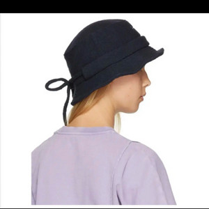 자크뮈스 버킷햇