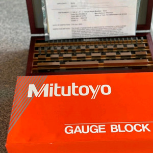 Mitutoyo GAUGE BLOCK SET 47품-2