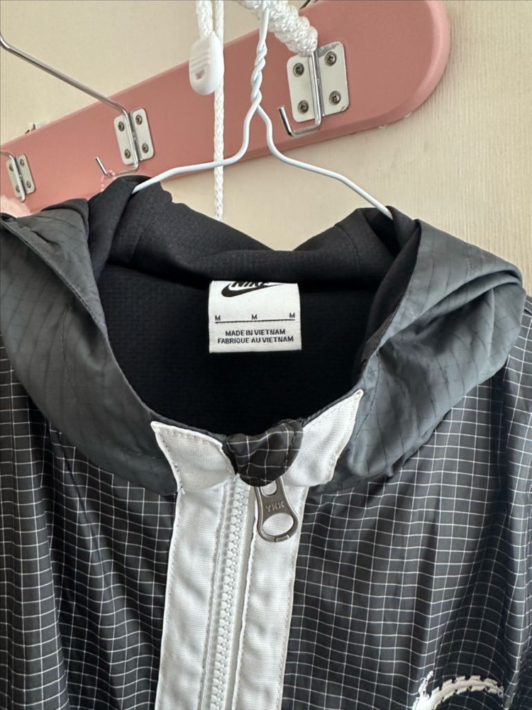나이키 키즈 바람막이 M 이미지