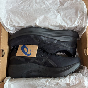 [300] 아식스 젤카야노 32 4E 블랙 그래파이트