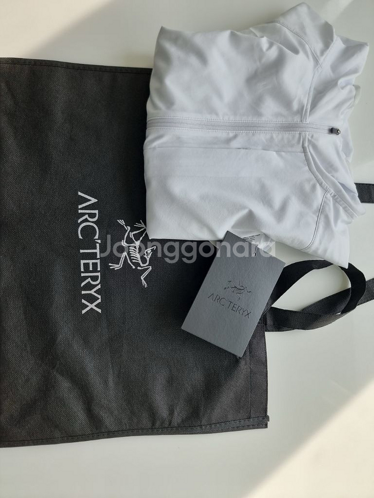 아크테릭스 시마 후디 M--1