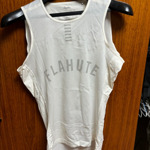 라파 베이스레이어 프로팀 화이트 S 사이즈 미사용품