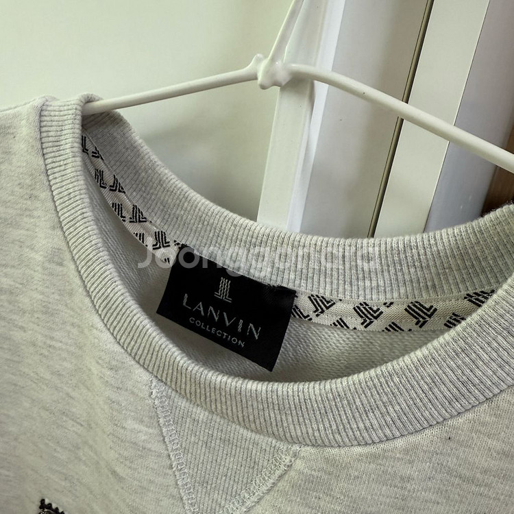 한섬 랑방컬렉션 크리스탈 로고 크롭 맨투맨 88--2