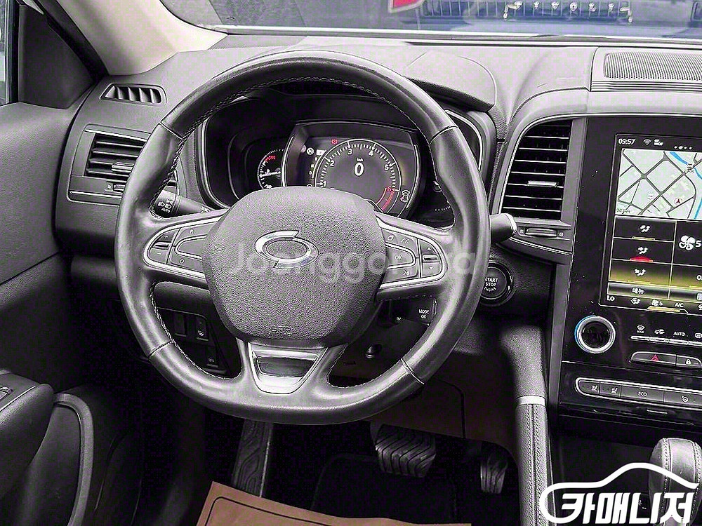 [르노코리아(삼성)]더뉴QM6 2.0 LPe LE 시그--7