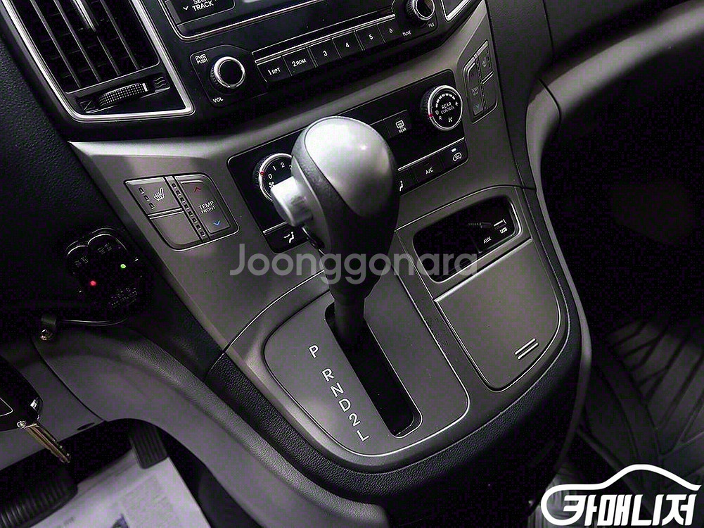 [현대]더 뉴 그랜드 스타렉스 어린이보호차 LPi 15--9