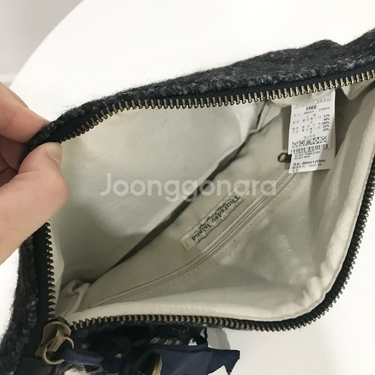 써스데이아일랜드 자수 가방 백 클러치--2