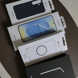 갤럭시 s25 실버쉐도우 256GB 자급제 미개봉