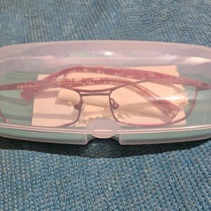 알랭미끌리 안경테 AL0364-0017 싸게 팝니다