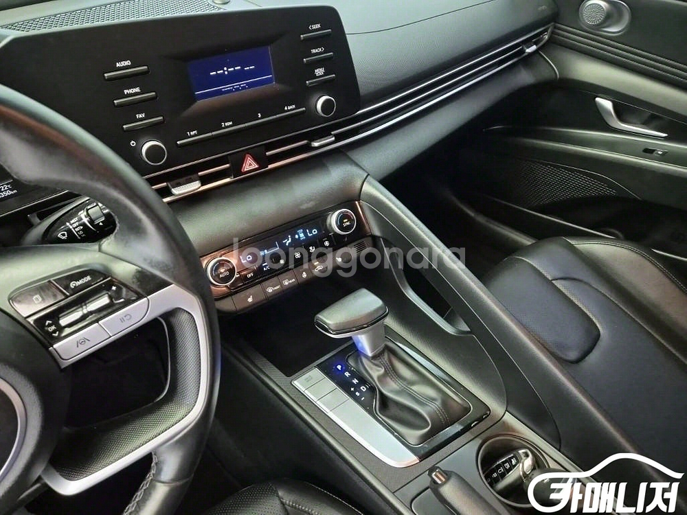 [현대]아반떼 (CN7) 1.6 LPI 스마트 (5인승--9