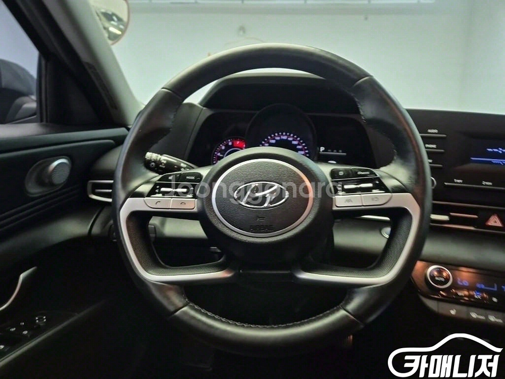 [현대]아반떼 (CN7) 1.6 LPI 스마트 (5인승--8