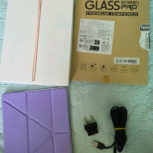 아이패드 6세대 9.7 32기가 로즈골드 팝니다