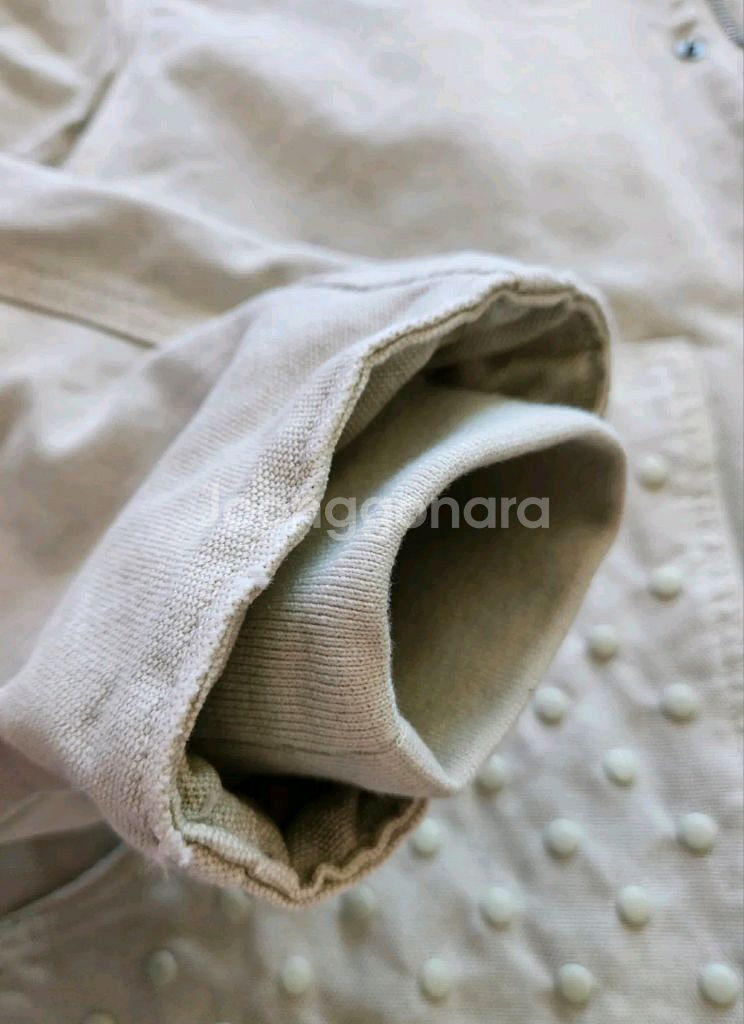 솔리드옴므 베이지 스터드 자켓 새제품 사이즈 100--6