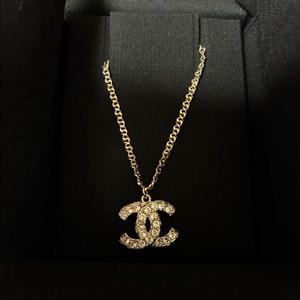[미사용][정품]샤넬 CC로고 진주 목걸이 네크리스(금