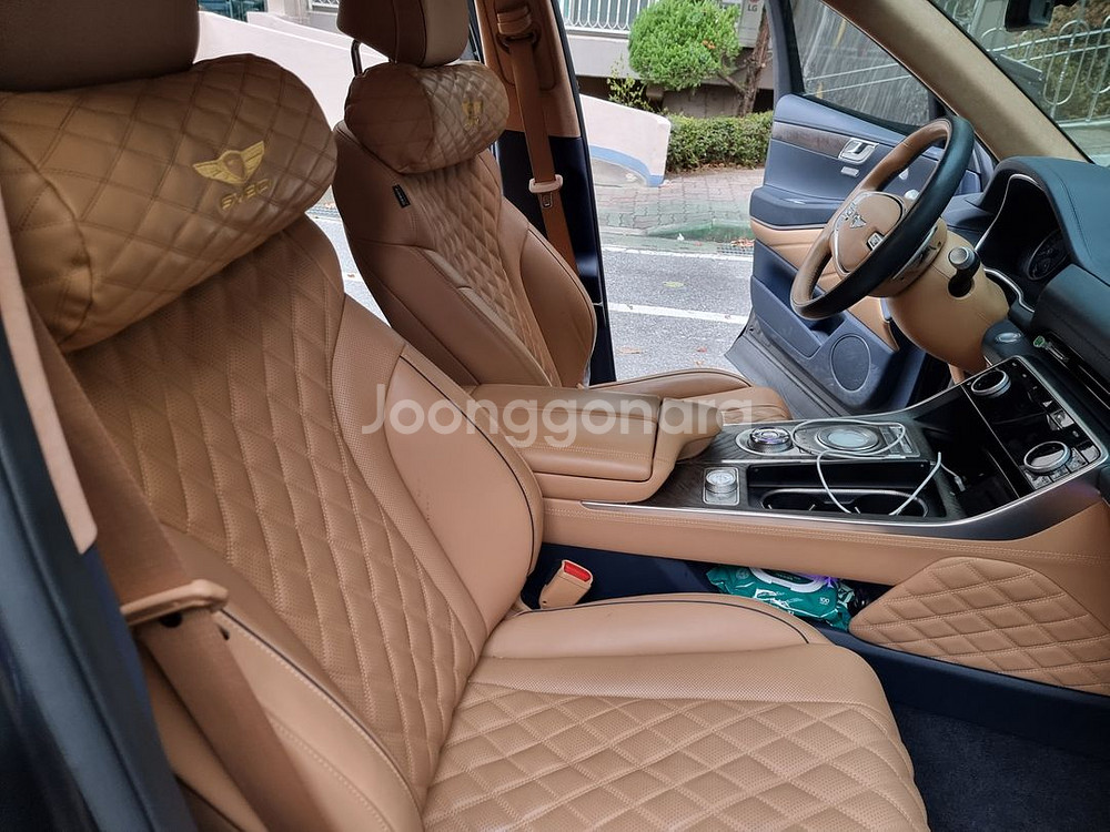 22년식 Gv80 판매합니다--4