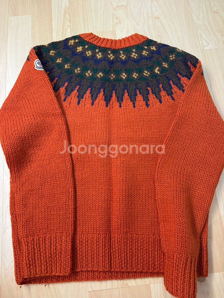 몽클레어 스웨터--1