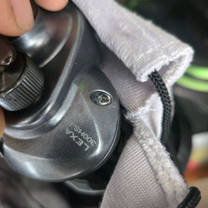 다이와 렉사 300 베이트릴 삽니다