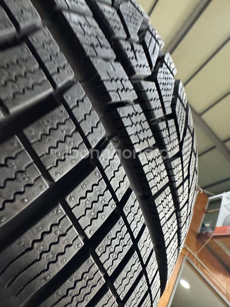 225/55/17한국evo2윈터(임판급)(4개)--1