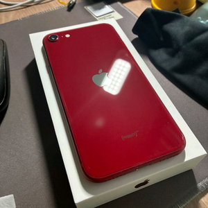 아이폰 se3 64GB