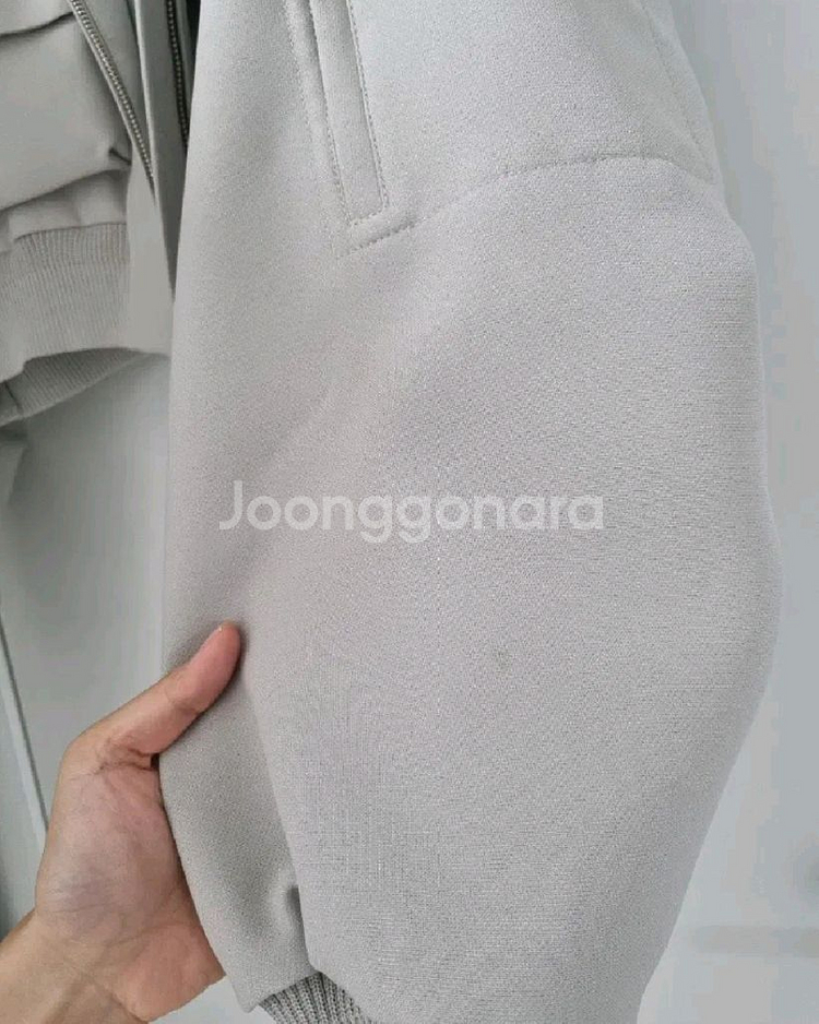 한섬 시스템 포켓 셔링 크롭 점퍼 에크루색상--3