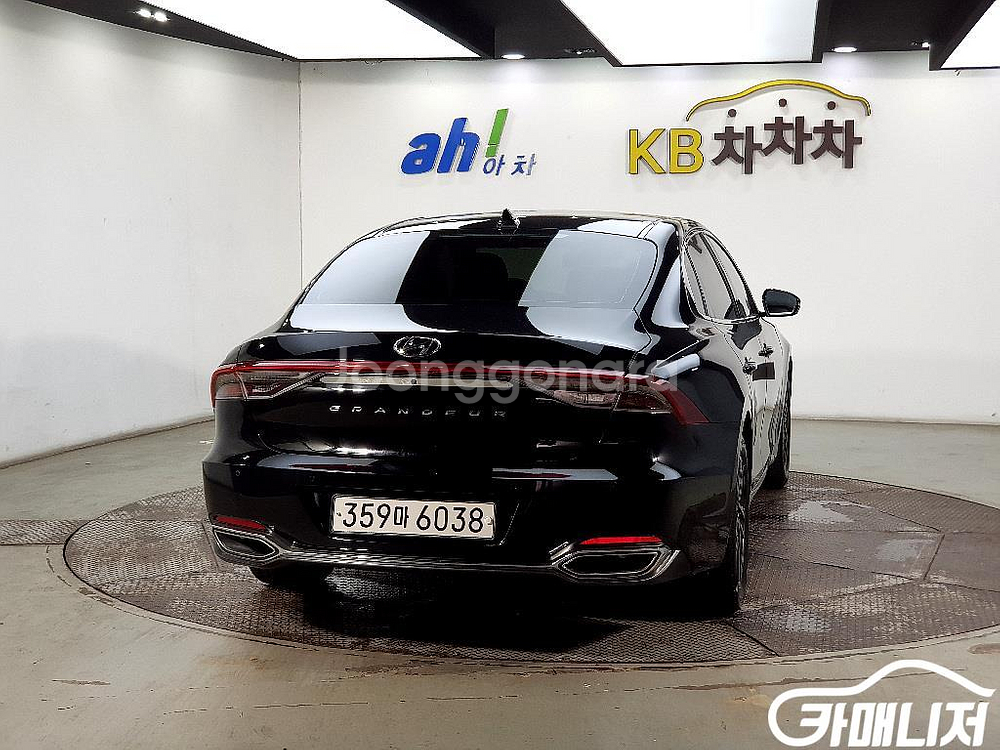 [현대]더 뉴 그랜저 IG LPI 3.0 고급형(택시형--2