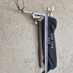 갯바위용 낚시대 받침대