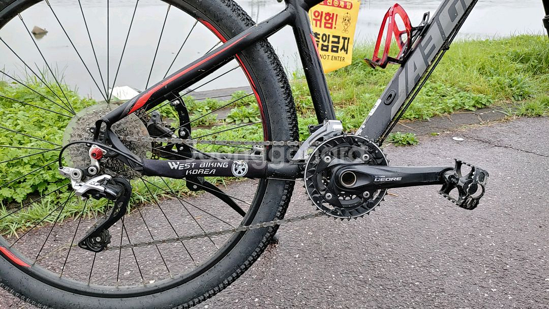 예거 아스펜 5F 팝니다. 14인치--4