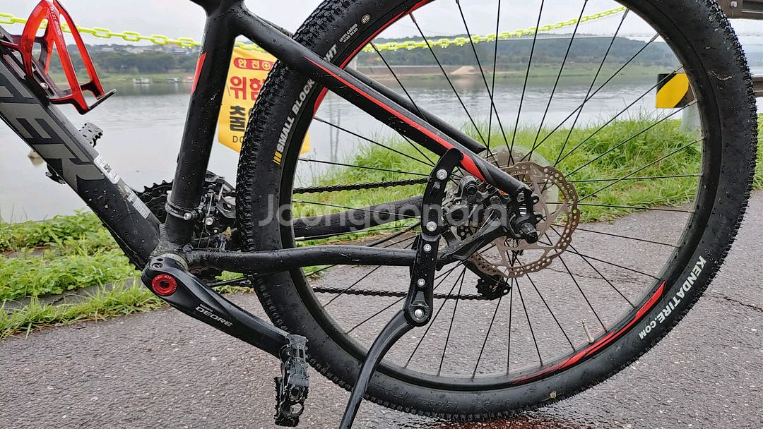 예거 아스펜 5F 팝니다. 14인치--5