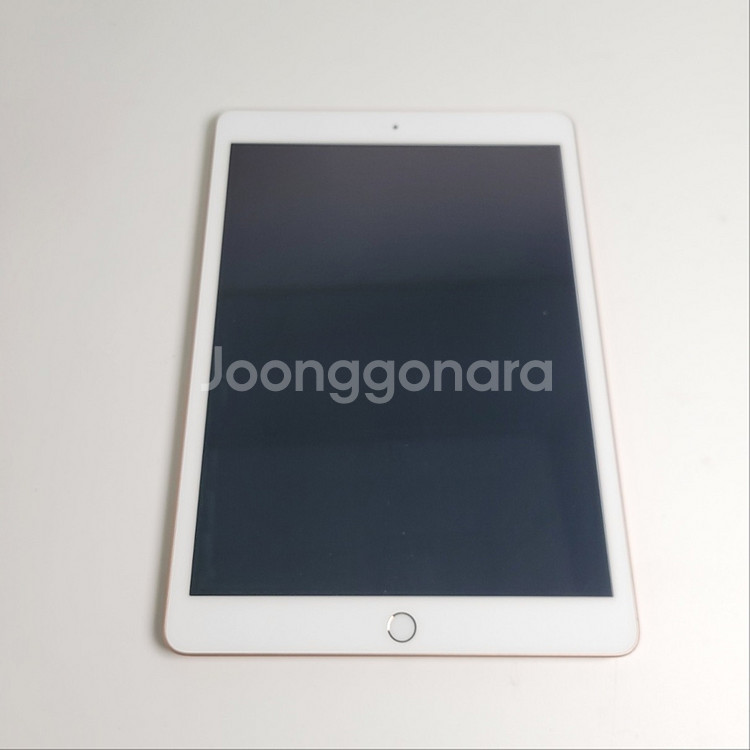 애플 아이패드 8세대 32GB WIFI전용 10.2인치--1