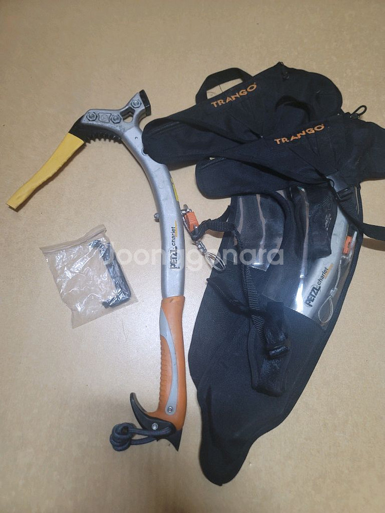 페츨 샤를레 쿼크 아이스바일 빙벽 등반용--1