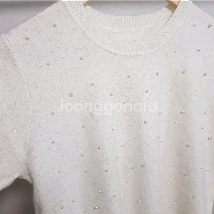 (새상품)아이보리 진주 반팔 니트--1