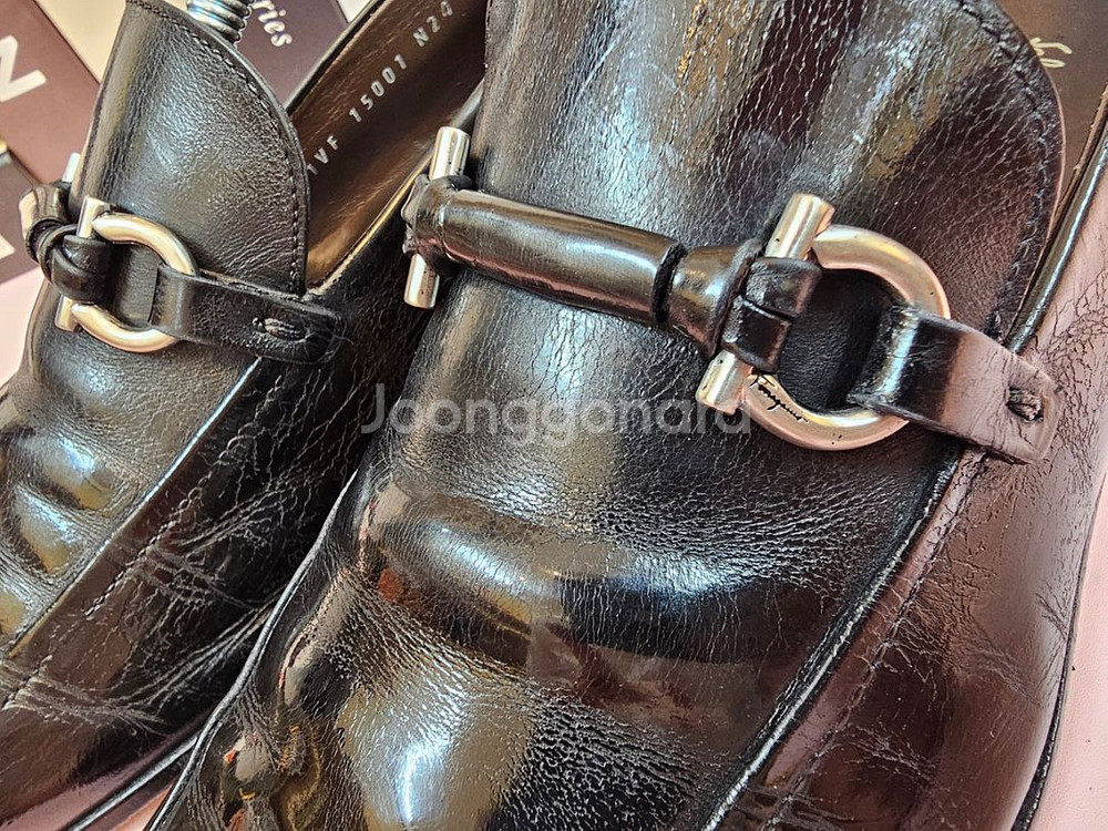 페라가모 남성 로퍼 구두 260--9