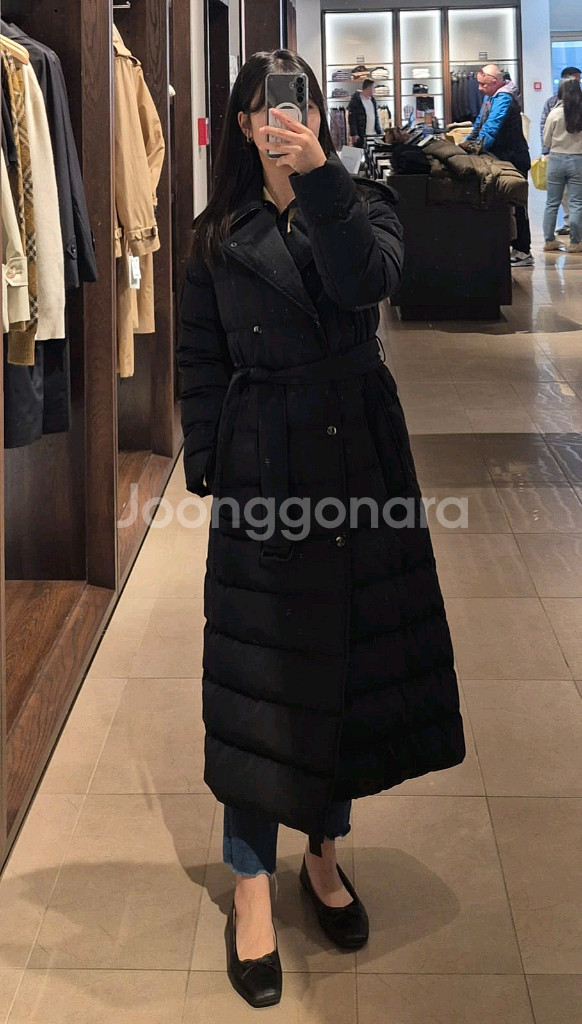 버버리 신상 여성 롱 패딩 새제품 판매합니다--0